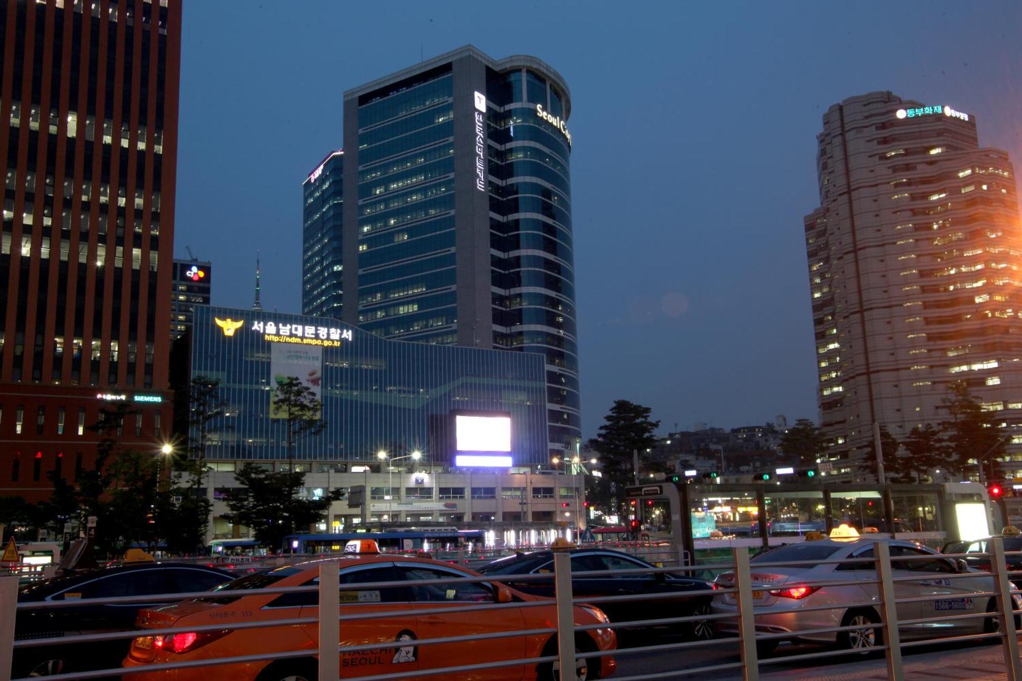 Hotel K-pop Station Seoul